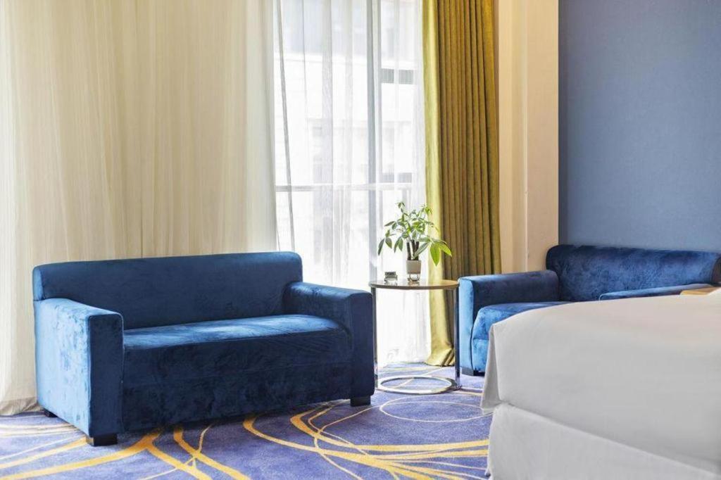 Holiday Inn Express Dujiangyan Ancient City Exterior foto
